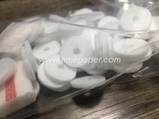 購入 白色綿パルス吸収フィルター 粘着性結合布 円形空気フィルター要素 online manufacture